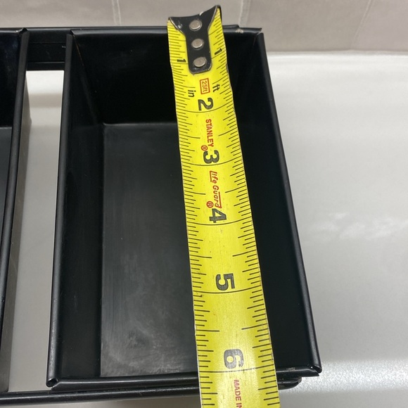 Vintage Industrial Steel 4 Mini-Loaf Baking Pans from Bakers Edge - Picture 6 of 8